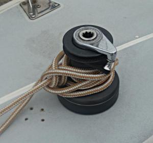 Towboat Hitch / Capstan Hitch – Step 6 - / Lighterman's Hitch / Backhanded Mooring Hitch