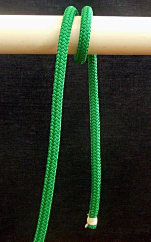 Round turn and two half hitches - fender knot