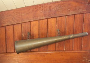 Antique Boat horn - in case all else fails - yes it does work and it is loud!! Photo by Lee Youngblood